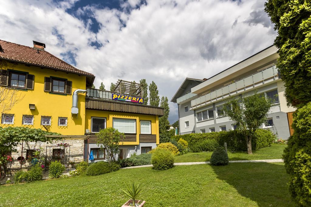 Gaestehaus Krappinger/Pizzeria Mamma Mia Ossiach Eksteriør bilde